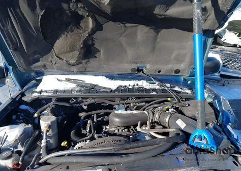 2005 Chevrolet Blazer Ls from USA, damaged, VIN 1GNCT18X05K110190